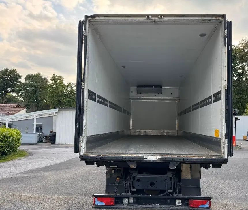 شاحنة ذات مبرد MAN TGX 26.470 – chłodnia / Automatyczna skrzynia / Euro 6c / Retarder /6x2 /Zawieszenie pneumatyczne: صورة 11