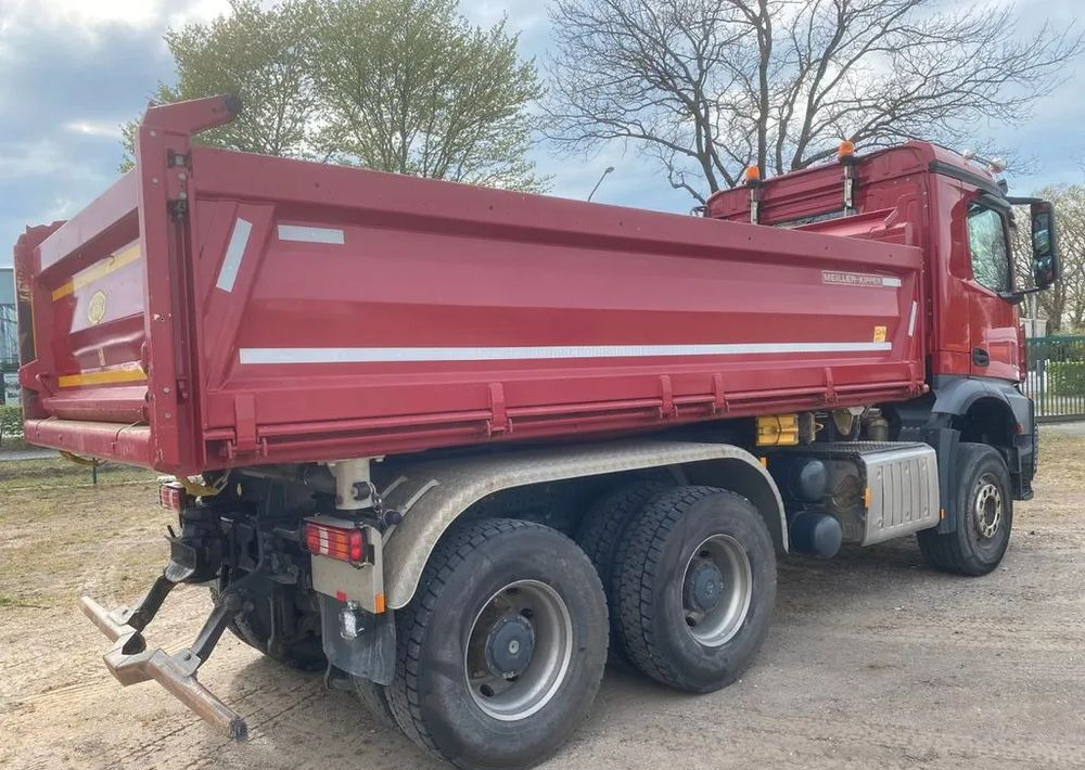 Mercedes-Benz Arocs 2645 K 6x4 | Meiller Bordmatik | Wywrotka trójstronna|449 KM | Euro 6 | - شاحنة قلاب: صورة 3 Mercedes-Benz Arocs 2645 K 6x4 | Meiller Bordmatik | Wywrotka trójstronna|449 KM | Euro 6 | - شاحنة قلاب: صورة 3