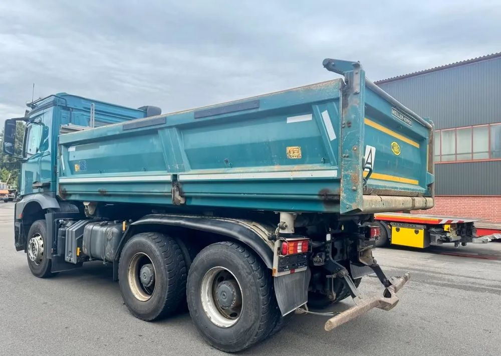 Mercedes-Benz Arocs 2646 6x4 – Wywrotka trójstronna Meiller / Bordmatik / Euro6 - شاحنة قلاب: صورة 5 Mercedes-Benz Arocs 2646 6x4 – Wywrotka trójstronna Meiller / Bordmatik / Euro6 - شاحنة قلاب: صورة 5