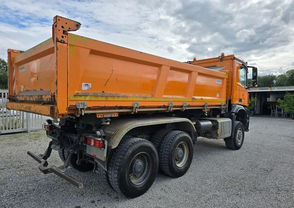 Mercedes-Benz Arocs 3345 6x6 Allrad / Bordmatic – Wywrotka Dautel | 449 KM | - شاحنة قلاب: صورة 5 Mercedes-Benz Arocs 3345 6x6 Allrad / Bordmatic – Wywrotka Dautel | 449 KM | - شاحنة قلاب: صورة 5