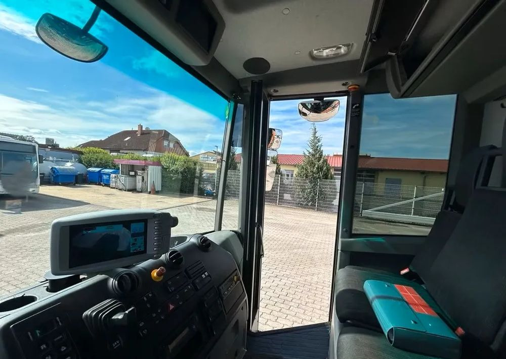 شاحنة قمامة Mercedes-Benz Econic 2630 L Faun Variopress Zöller / 1. właściciel / Euro6 / 6x2 /: صورة 19 شاحنة قمامة Mercedes-Benz Econic 2630 L Faun Variopress Zöller / 1. właściciel / Euro6 / 6x2 /: صورة 19