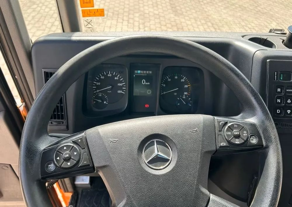 شاحنة قمامة Mercedes-Benz Econic 2630 L Faun Variopress Zöller / 1. właściciel / Euro6 / 6x2 /: صورة 10 شاحنة قمامة Mercedes-Benz Econic 2630 L Faun Variopress Zöller / 1. właściciel / Euro6 / 6x2 /: صورة 10