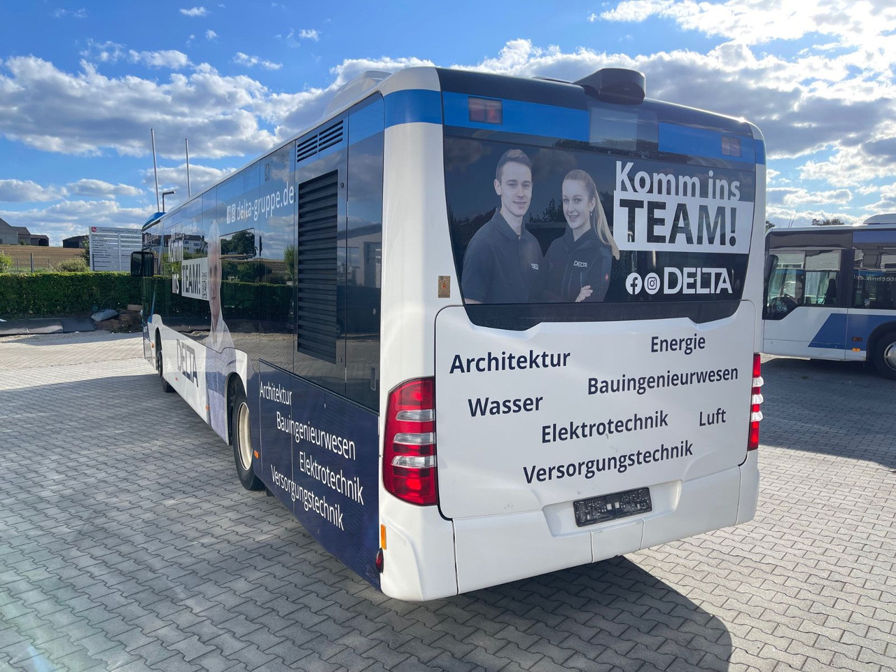 Mercedes-Benz O 530 Citaro C2 / 3-Türer / Vollklimaanlage - حافلة المدينة: صورة 4 Mercedes-Benz O 530 Citaro C2 / 3-Türer / Vollklimaanlage - حافلة المدينة: صورة 4