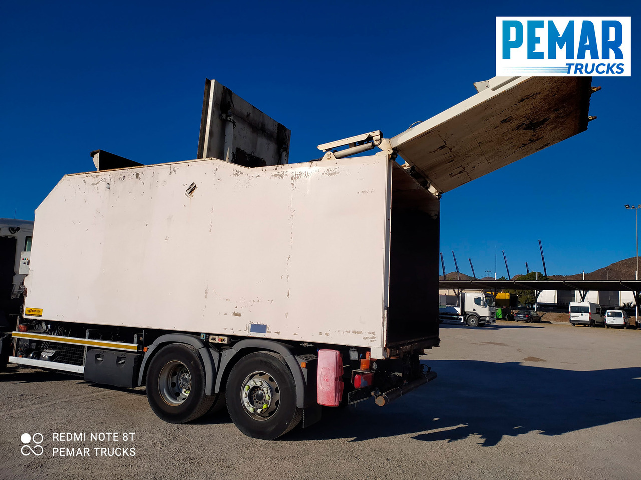 CONTENEDORES BASURERO COMPACTADOR / RECOLECTOR - أدوات ومعدات: صورة 3 CONTENEDORES BASURERO COMPACTADOR / RECOLECTOR - أدوات ومعدات: صورة 3