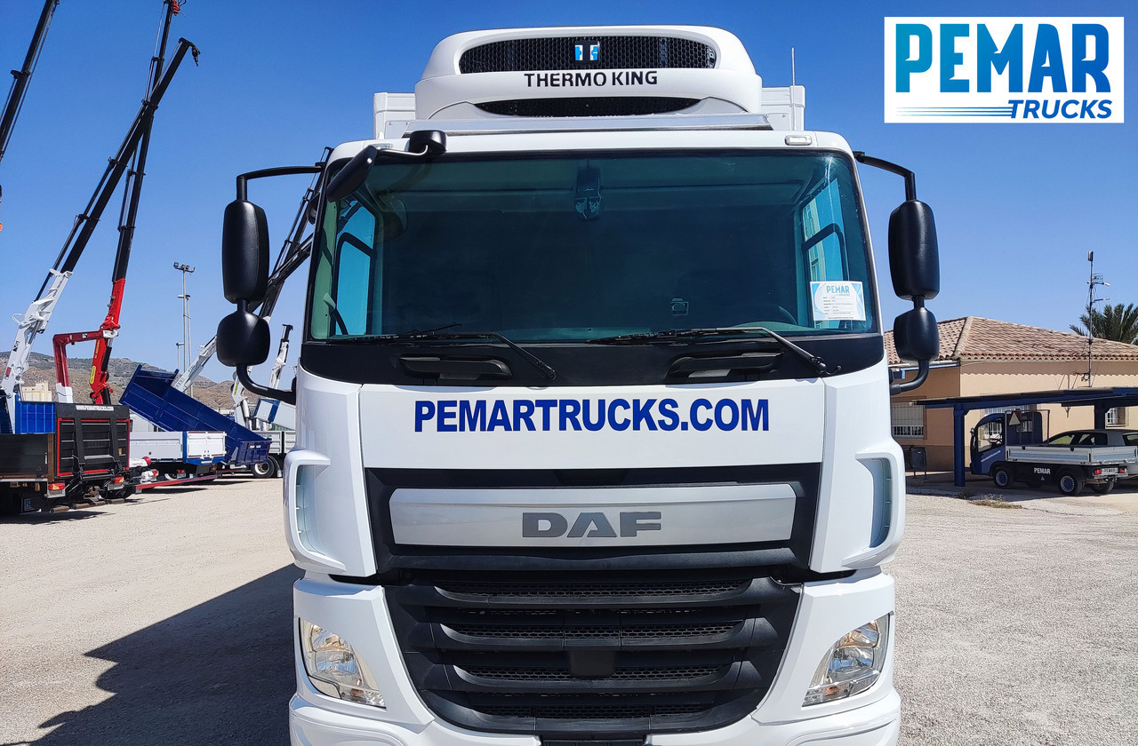 DAF CF 330 FRIGORIFICO 18T - شاحنة ذات مبرد: صورة 2 DAF CF 330 FRIGORIFICO 18T - شاحنة ذات مبرد: صورة 2