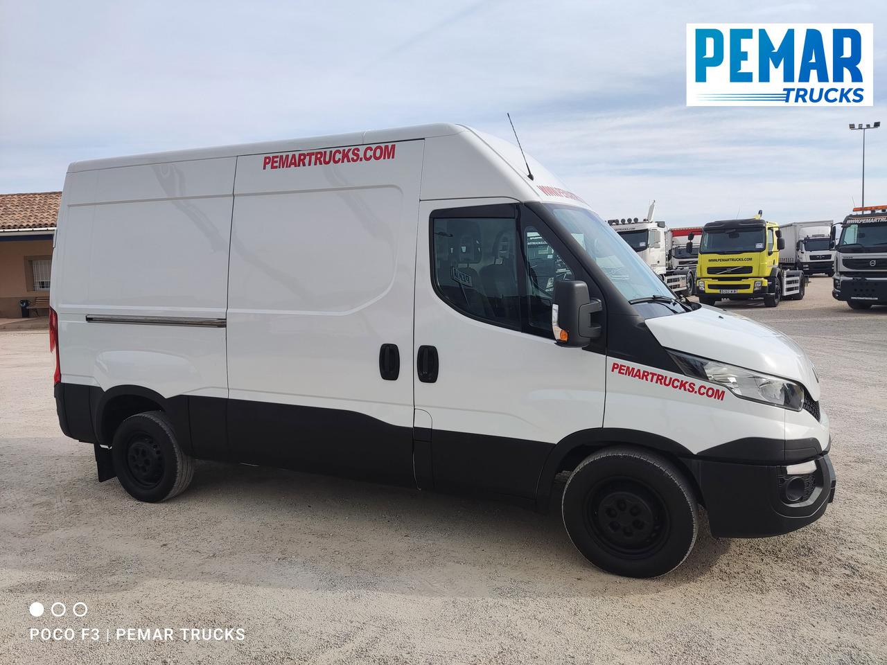 IVECO DAILY 35S13 130 CV FURGONETA L2 H3 - شاحنة بصندوق مغلق: صورة 4 IVECO DAILY 35S13 130 CV FURGONETA L2 H3 - شاحنة بصندوق مغلق: صورة 4
