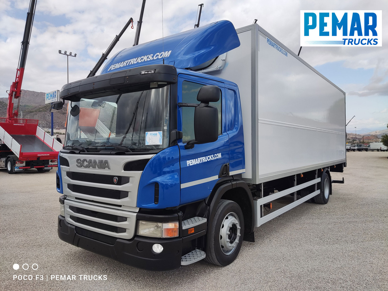 SCANIA P 230 CAJA CERRADA 16.5T - شاحنة صندوقية: صورة 1 SCANIA P 230 CAJA CERRADA 16.5T - شاحنة صندوقية: صورة 1