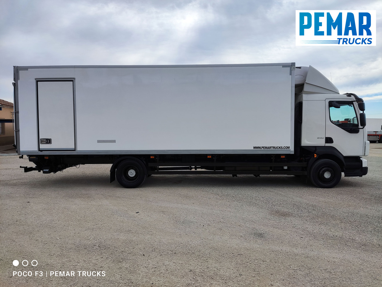 VOLVO FL 240 FRIGORIFICO 14T - شاحنة ذات مبرد: صورة 4 VOLVO FL 240 FRIGORIFICO 14T - شاحنة ذات مبرد: صورة 4