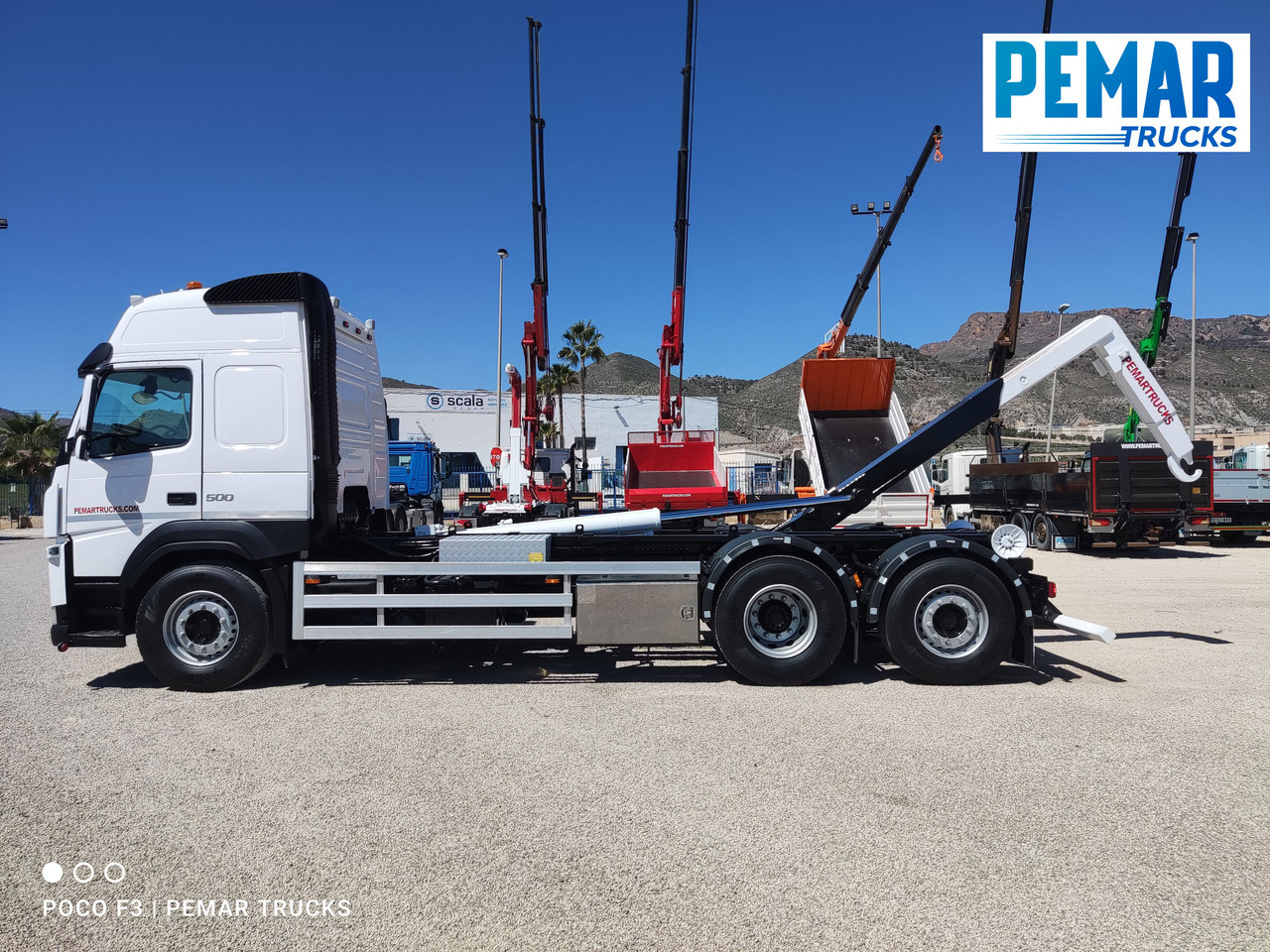 تأجير VOLVO FM 500 6X2 GANCHO MULTILIFT VOLVO FM 500 6X2 GANCHO MULTILIFT: صورة 18 تأجير VOLVO FM 500 6X2 GANCHO MULTILIFT VOLVO FM 500 6X2 GANCHO MULTILIFT: صورة 18