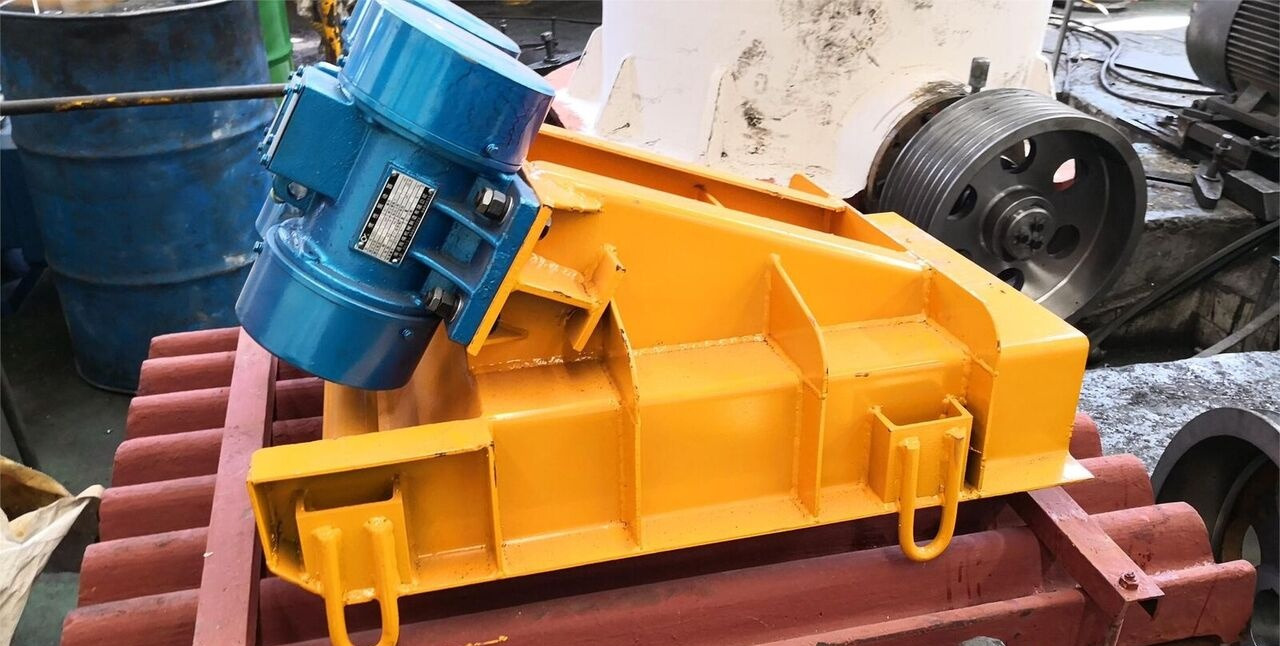 KINGLINK GZG5090 Chute Pan Feeder - آلات الإنشاء: صورة 3 KINGLINK GZG5090 Chute Pan Feeder - آلات الإنشاء: صورة 3