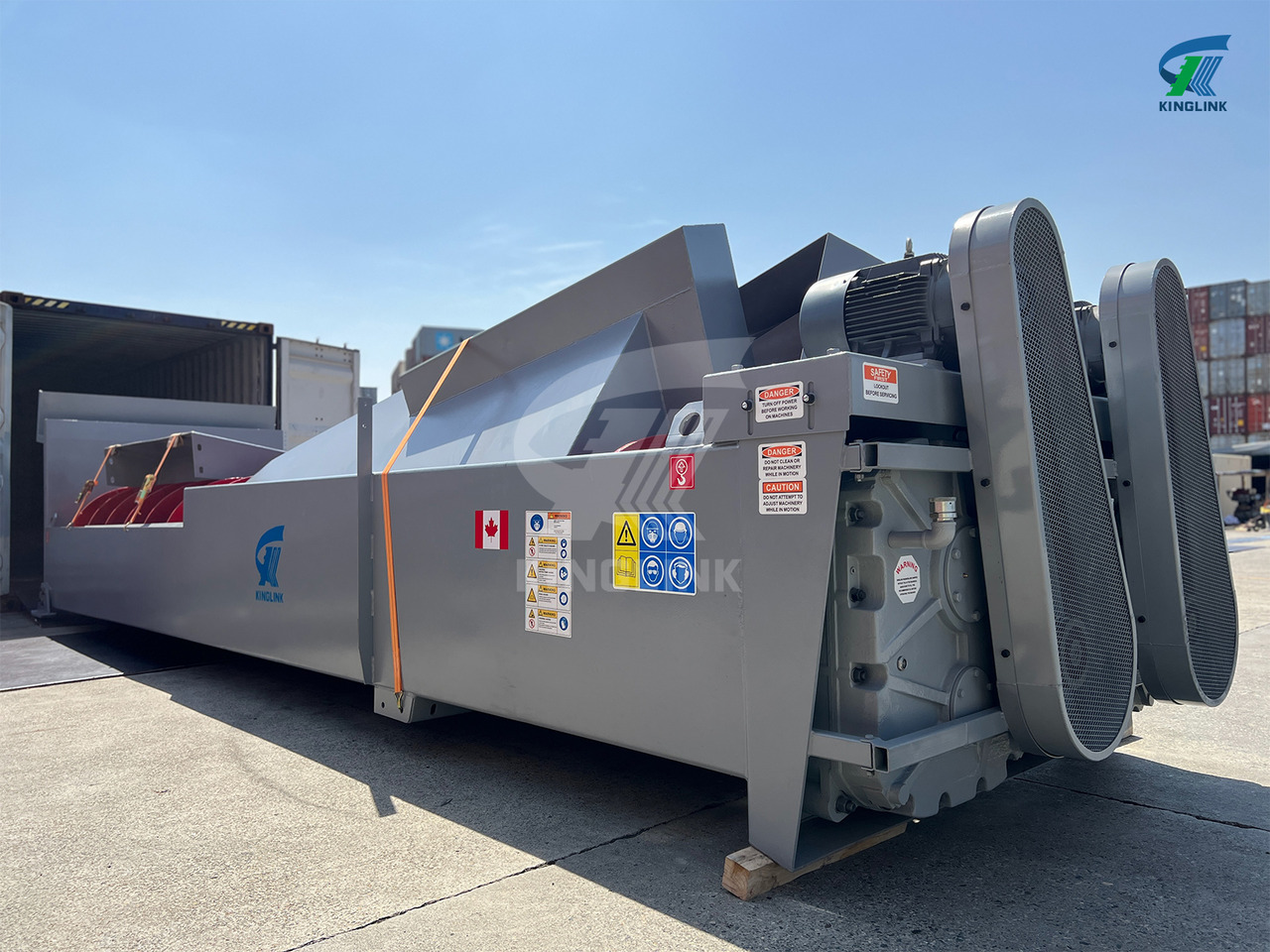 KINGLINK Sandscrew 36'' x 25' | Fine Material Washer | Sand Screw in Canada - آلات الإنشاء: صورة 1 KINGLINK Sandscrew 36'' x 25' | Fine Material Washer | Sand Screw in Canada - آلات الإنشاء: صورة 1