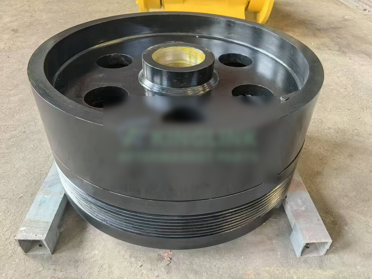 KINGLINK Spare Part Fly Wheel for CT2036 Jaw Crusher - قطع الغيار - آلات الإنشاء: صورة 1 KINGLINK Spare Part Fly Wheel for CT2036 Jaw Crusher - قطع الغيار - آلات الإنشاء: صورة 1