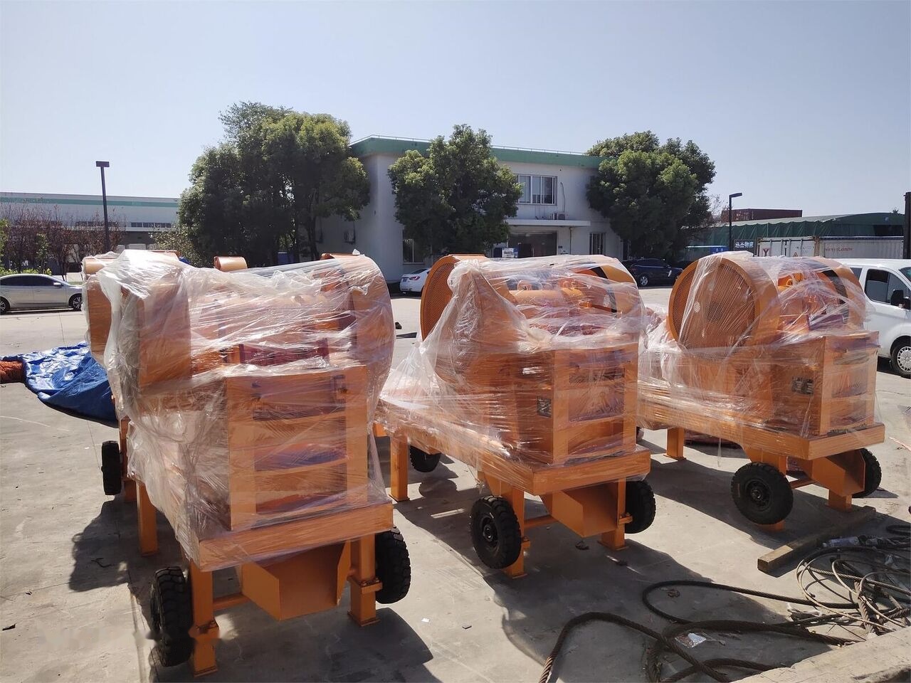 Kinglink Diesel engine Driven Portable Jaw Crusher - كسارة فكية: صورة 1 Kinglink Diesel engine Driven Portable Jaw Crusher - كسارة فكية: صورة 1