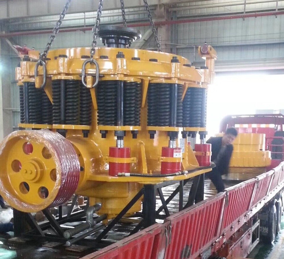 Kinglink KL1380 4.5FT Riverbed Materials Stone Cone Crusher (4 1/2 FT) - كسارة مخرو: صورة 4 Kinglink KL1380 4.5FT Riverbed Materials Stone Cone Crusher (4 1/2 FT) - كسارة مخرو: صورة 4