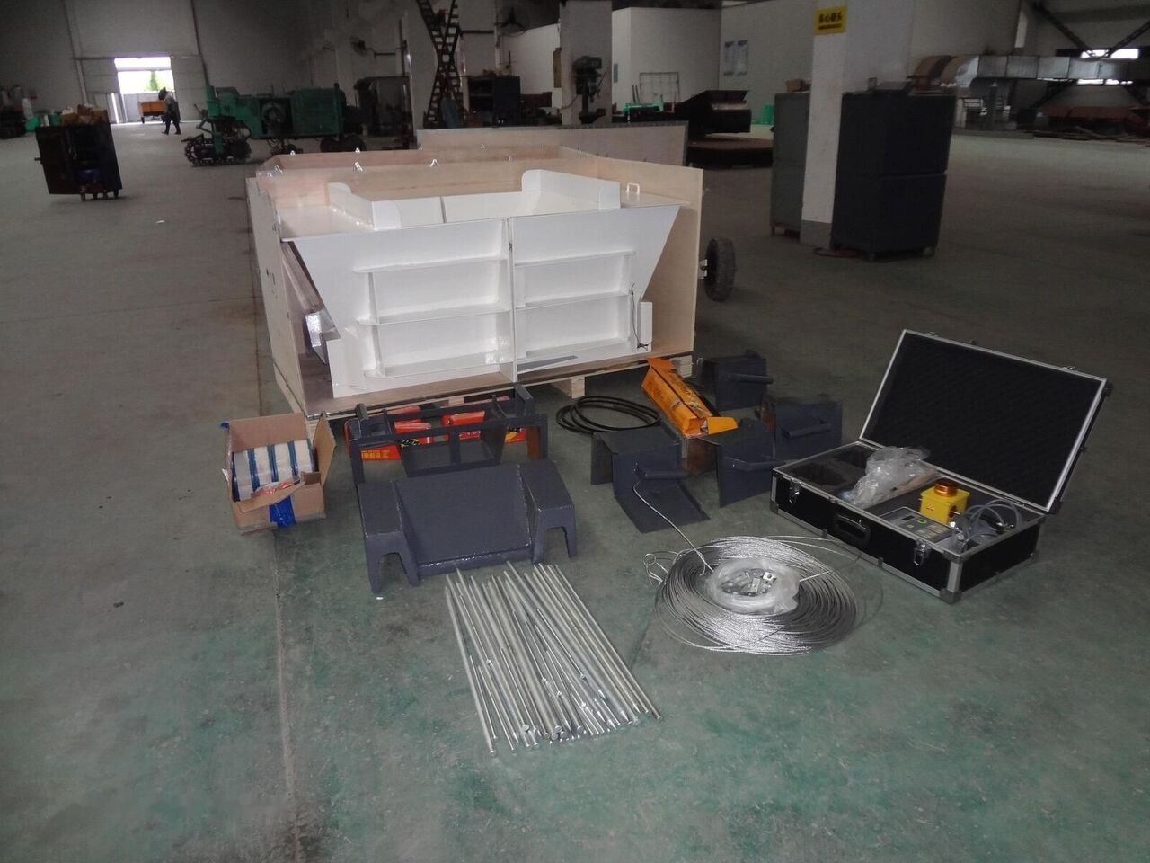 آلات الإنشاء للبيع Kinglink MC450 Concrete Road Curb extruder: صورة 8 آلات الإنشاء للبيع Kinglink MC450 Concrete Road Curb extruder: صورة 8