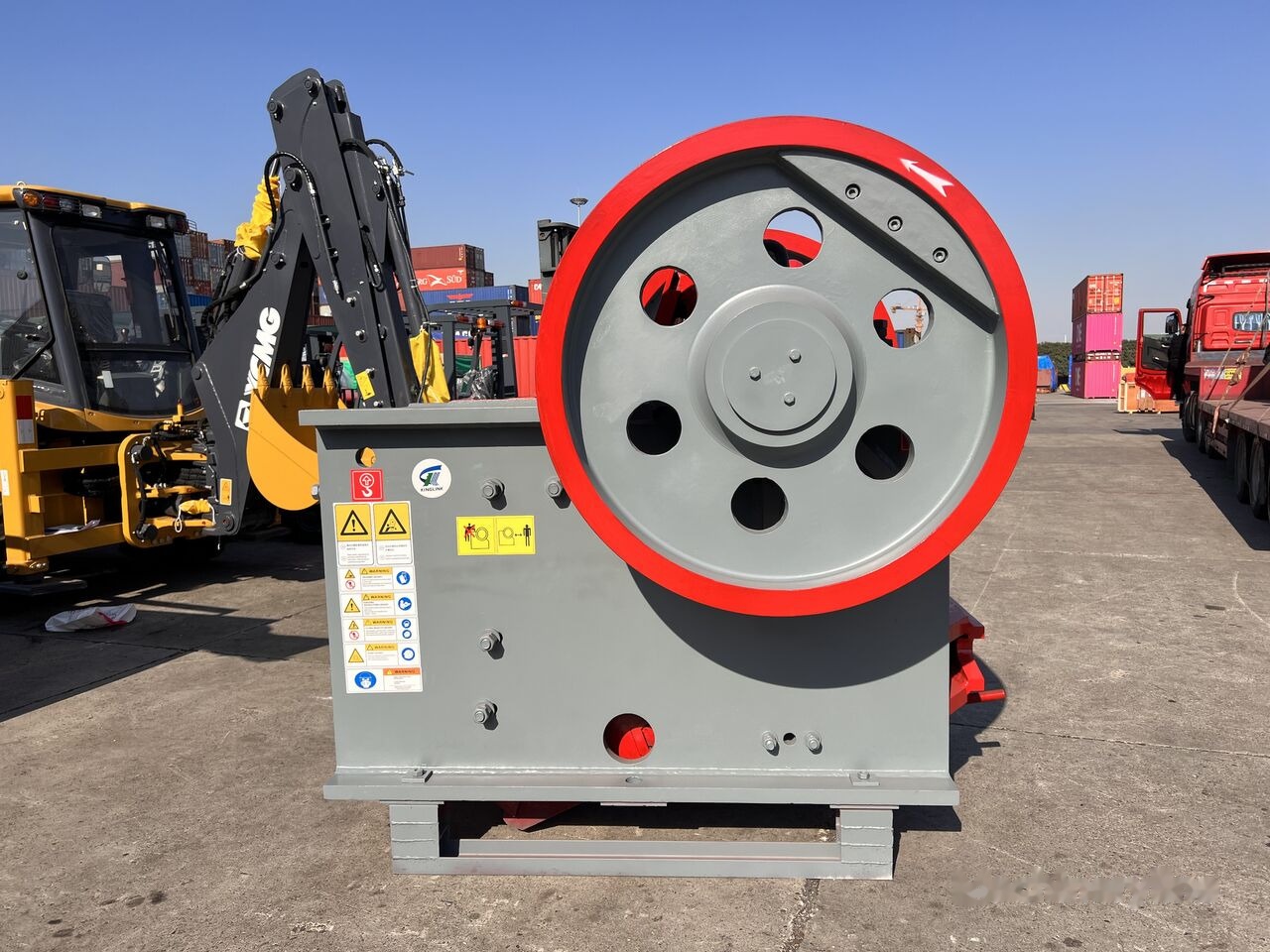 Kinglink PE500x750 Jaw Crusher For Hard Rock Stone - كسارة فكية: صورة 4 Kinglink PE500x750 Jaw Crusher For Hard Rock Stone - كسارة فكية: صورة 4