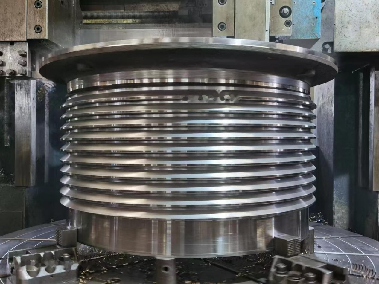 Metso Bowl for Metso HP300 Cone Crusher - كسارة مخرو: صورة 1 Metso Bowl for Metso HP300 Cone Crusher - كسارة مخرو: صورة 1