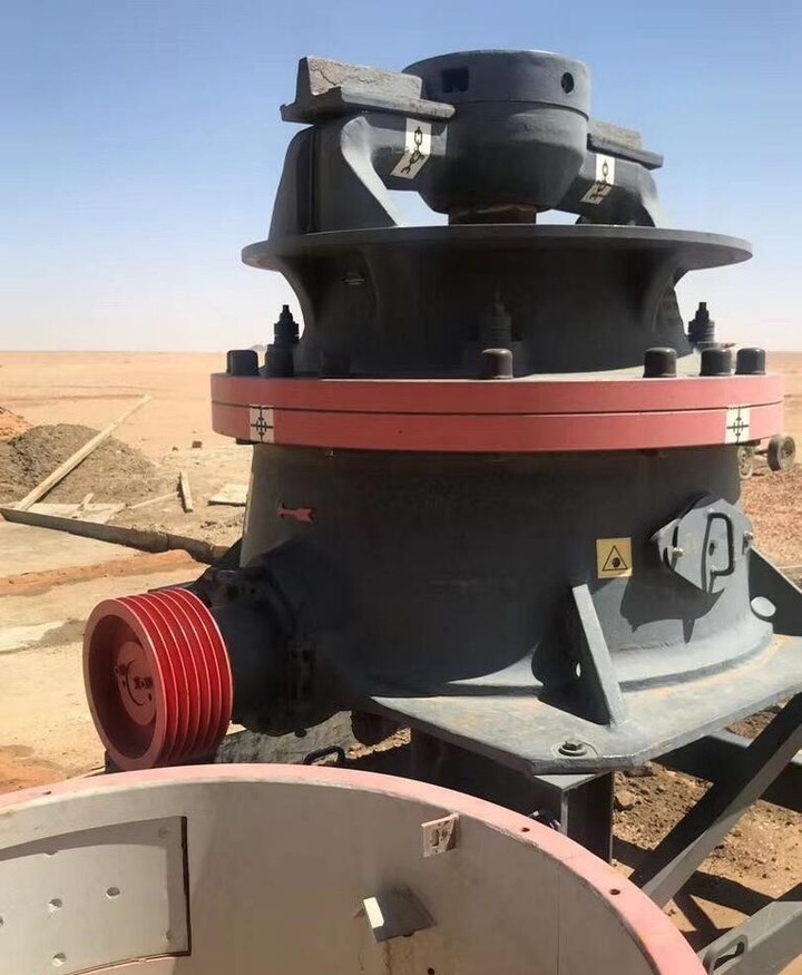 Sandvik CH430 Cone Crusher - كسارة مخرو: صورة 2 Sandvik CH430 Cone Crusher - كسارة مخرو: صورة 2