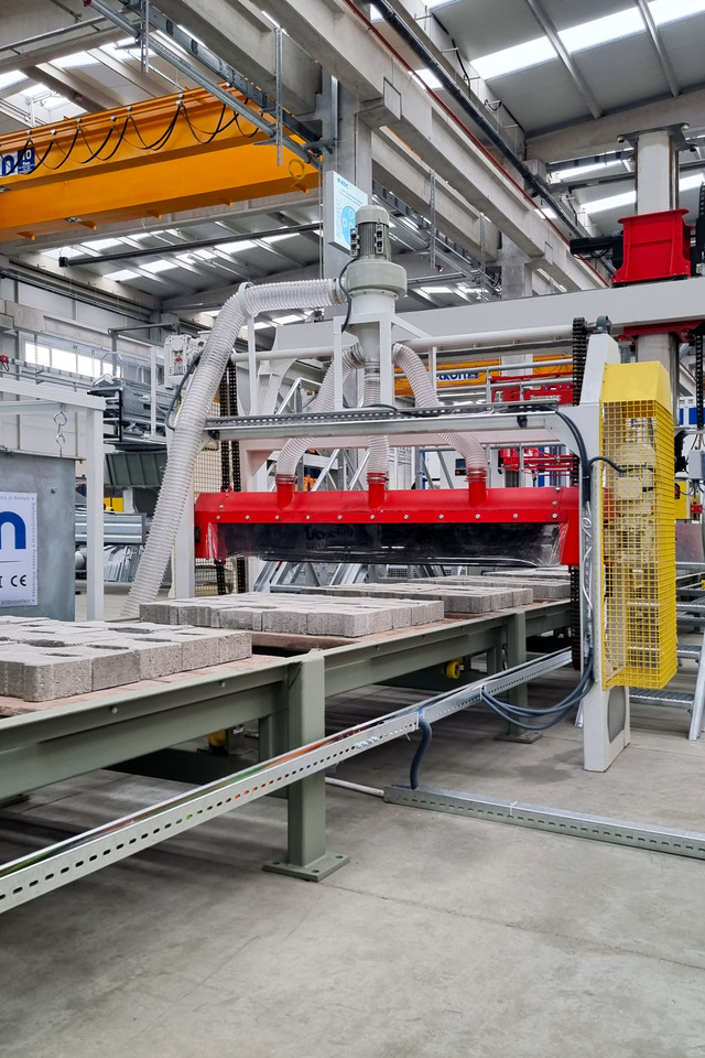 ELKON Elkoblock-S25 Block Making Machine - ماكينة البلوك: صورة 4 ELKON Elkoblock-S25 Block Making Machine - ماكينة البلوك: صورة 4