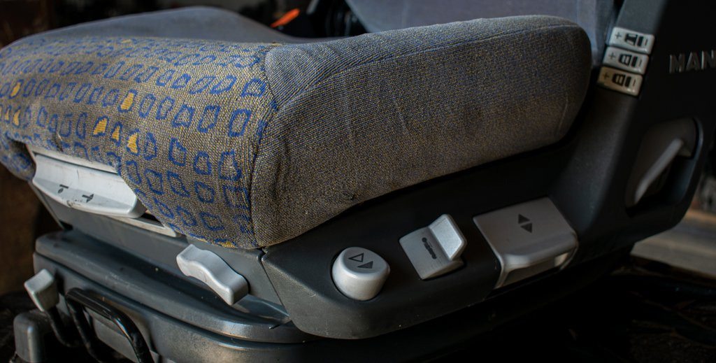 MAN TGA AIR SEAT - DRIVER - مقعد - شاحنة: صورة 3 MAN TGA AIR SEAT - DRIVER - مقعد - شاحنة: صورة 3