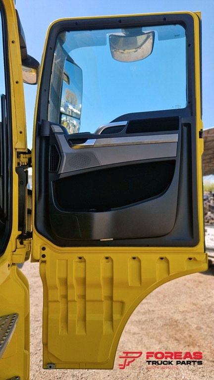 رأس تريلا MAN TGX 26.500 6X2 EURO 6C – FOR SPARE PARTS: صورة 16