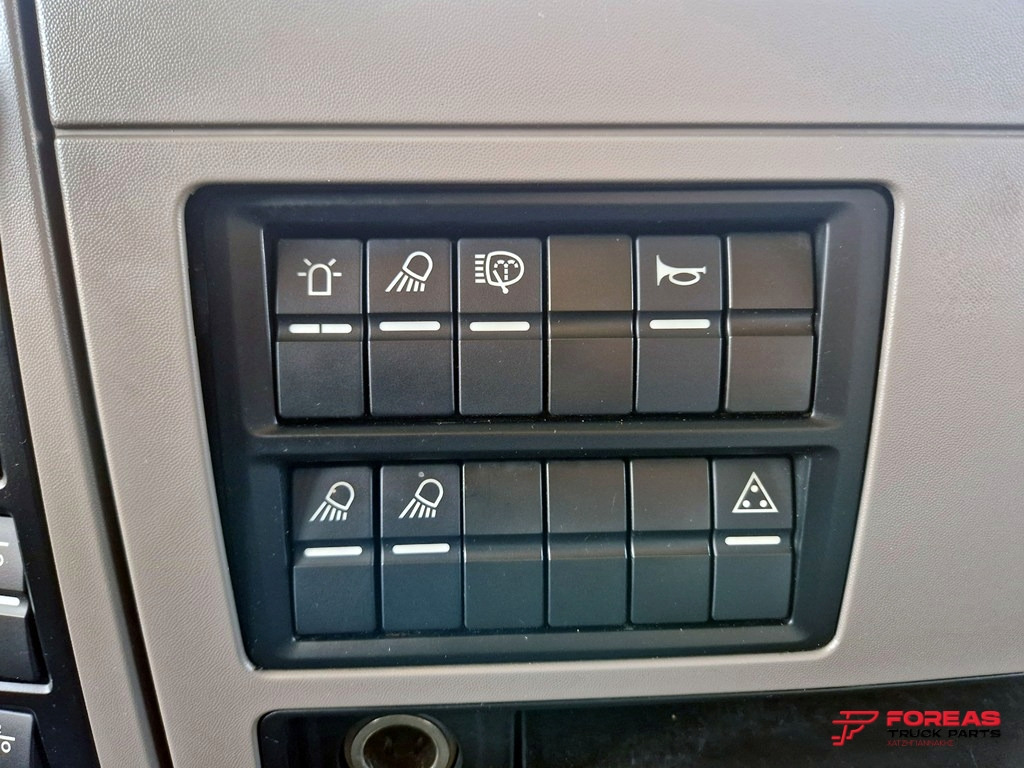 رأس تريلا MAN TGX 26.500 6X2 EURO 6C – FOR SPARE PARTS: صورة 24