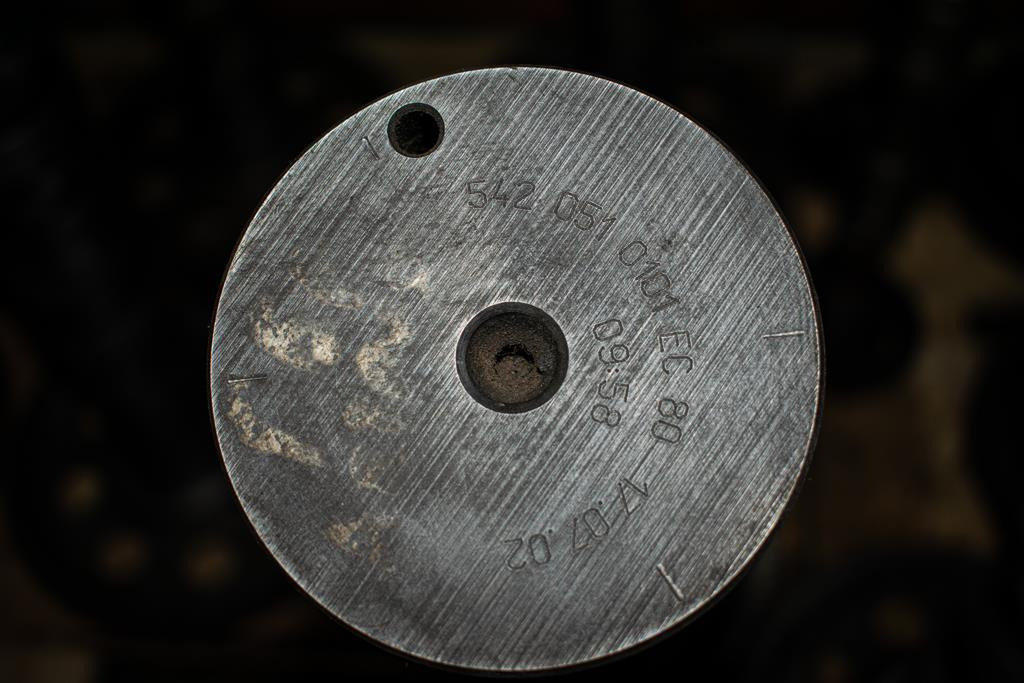 MERCEDES-BENZ ΟΜ 542 - 8 CYLINDER - عمود كامات - شاحنة: صورة 3 MERCEDES-BENZ ΟΜ 542 - 8 CYLINDER - عمود كامات - شاحنة: صورة 3