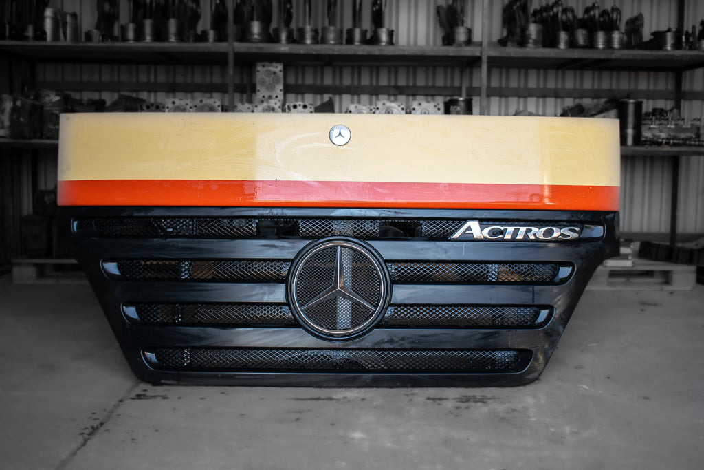 MERCEDES-BENZ ACTROS MEGA SPACE MP II - غطاء السيارة - شاحنة: صورة 1 MERCEDES-BENZ ACTROS MEGA SPACE MP II - غطاء السيارة - شاحنة: صورة 1