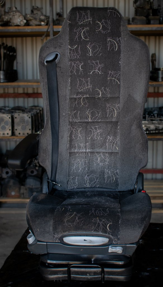 MERCEDES-BENZ ACTROS MP II AIR SEAT - PASSENGER - مقعد - شاحنة: صورة 1 MERCEDES-BENZ ACTROS MP II AIR SEAT - PASSENGER - مقعد - شاحنة: صورة 1