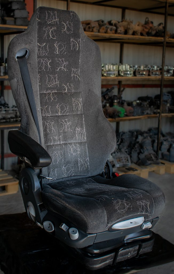 MERCEDES-BENZ ACTROS MP II AIR SEAT - PASSENGER - مقعد - شاحنة: صورة 3 MERCEDES-BENZ ACTROS MP II AIR SEAT - PASSENGER - مقعد - شاحنة: صورة 3