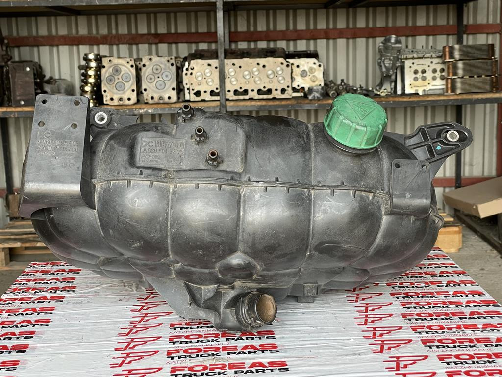 MERCEDES-BENZ ACTROS MP4 ZGS 004 - A 960 501 5703 - خزان التوسع - شاحنة: صورة 1 MERCEDES-BENZ ACTROS MP4 ZGS 004 - A 960 501 5703 - خزان التوسع - شاحنة: صورة 1