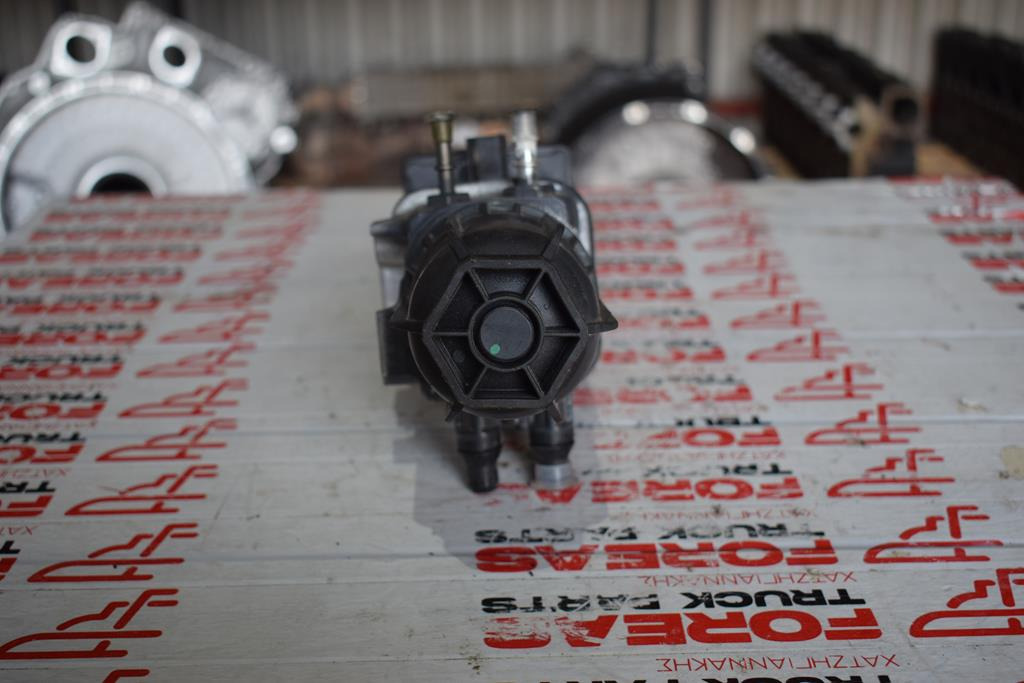 MERCEDES-BENZ ADBLUE SUPPLY PUMP FOR ACTROS MP4 - علبة العادم/ نظام العادم - شاحنة: صورة 2 MERCEDES-BENZ ADBLUE SUPPLY PUMP FOR ACTROS MP4 - علبة العادم/ نظام العادم - شاحنة: صورة 2
