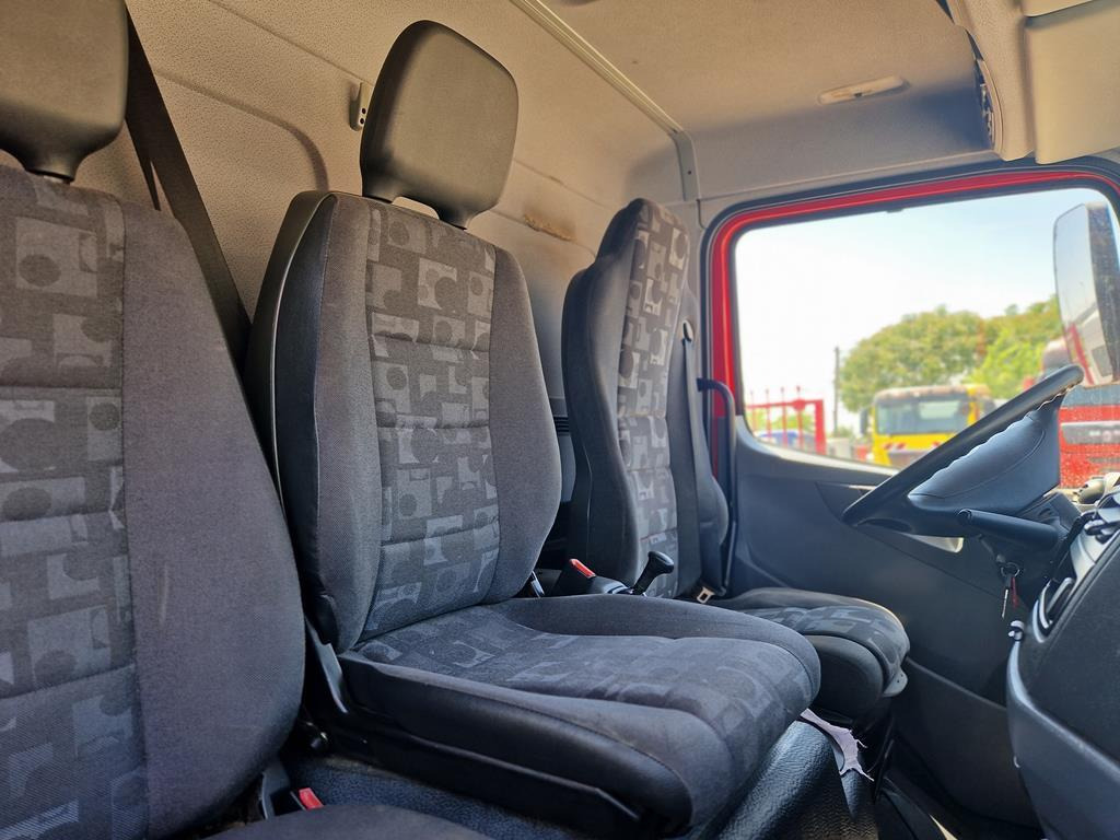 MERCEDES-BENZ ATEGO 2 - MIDDLE - مقعد - شاحنة: صورة 4 MERCEDES-BENZ ATEGO 2 - MIDDLE - مقعد - شاحنة: صورة 4