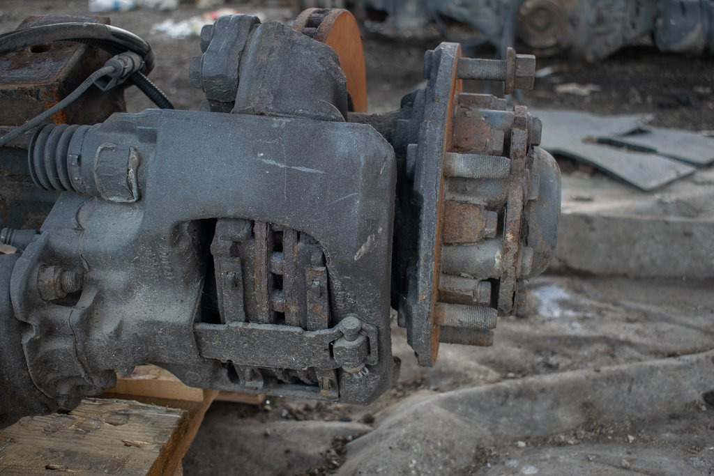 MERCEDES-BENZ ATEGO 6HOLE - PASSENGER - فك الكابح - شاحنة: صورة 1 MERCEDES-BENZ ATEGO 6HOLE - PASSENGER - فك الكابح - شاحنة: صورة 1