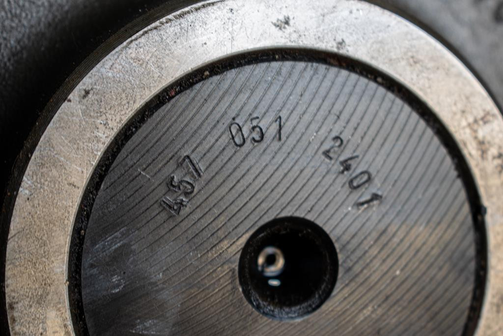 MERCEDES-BENZ AXOR 6 CYLINDER WITH ENGINE CODE OM 457 - عمود كامات - شاحنة: صورة 3 MERCEDES-BENZ AXOR 6 CYLINDER WITH ENGINE CODE OM 457 - عمود كامات - شاحنة: صورة 3