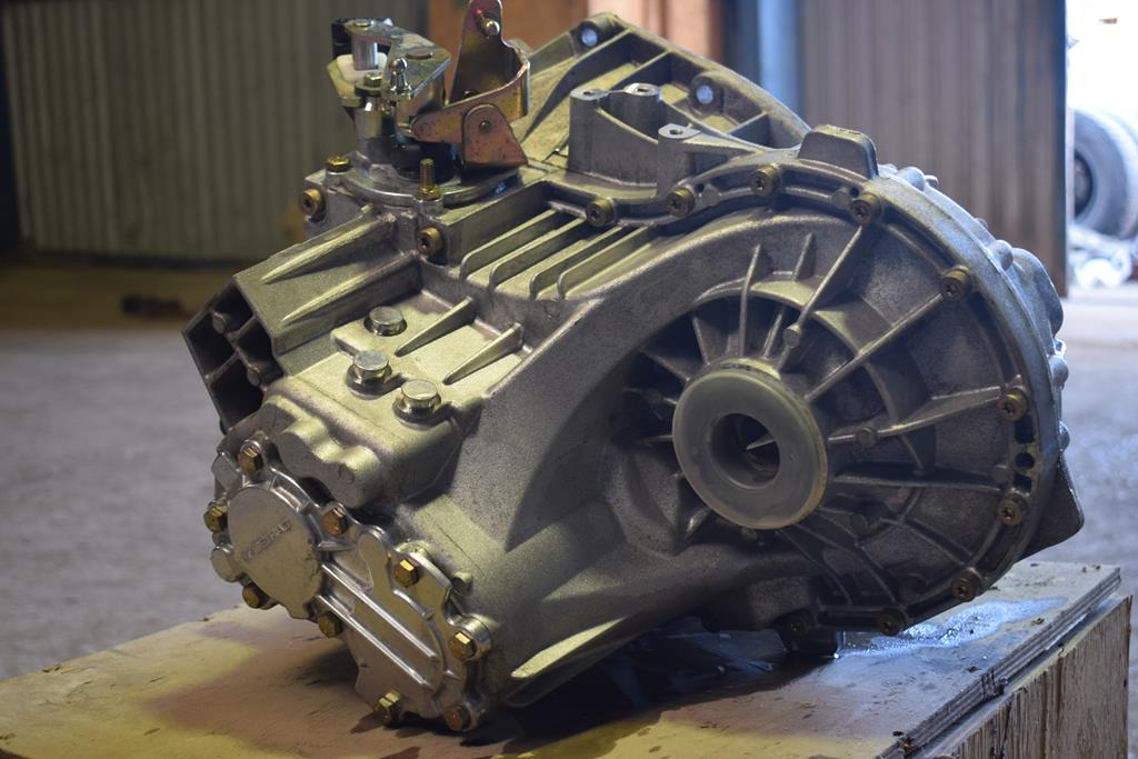 MERCEDES-BENZ VITO - Α638 260 23 00 - صندوق التروس - شاحنة: صورة 4 MERCEDES-BENZ VITO - Α638 260 23 00 - صندوق التروس - شاحنة: صورة 4