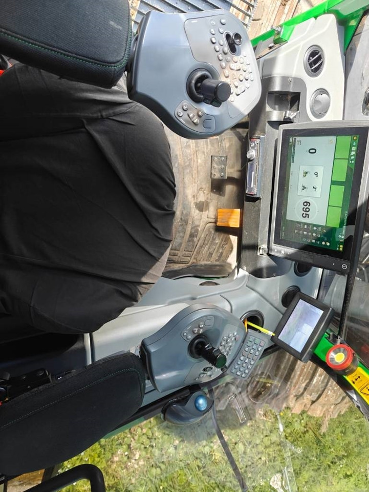 آلة حصاد الأشجار John Deere 1270 G: صورة 19 آلة حصاد الأشجار John Deere 1270 G: صورة 19