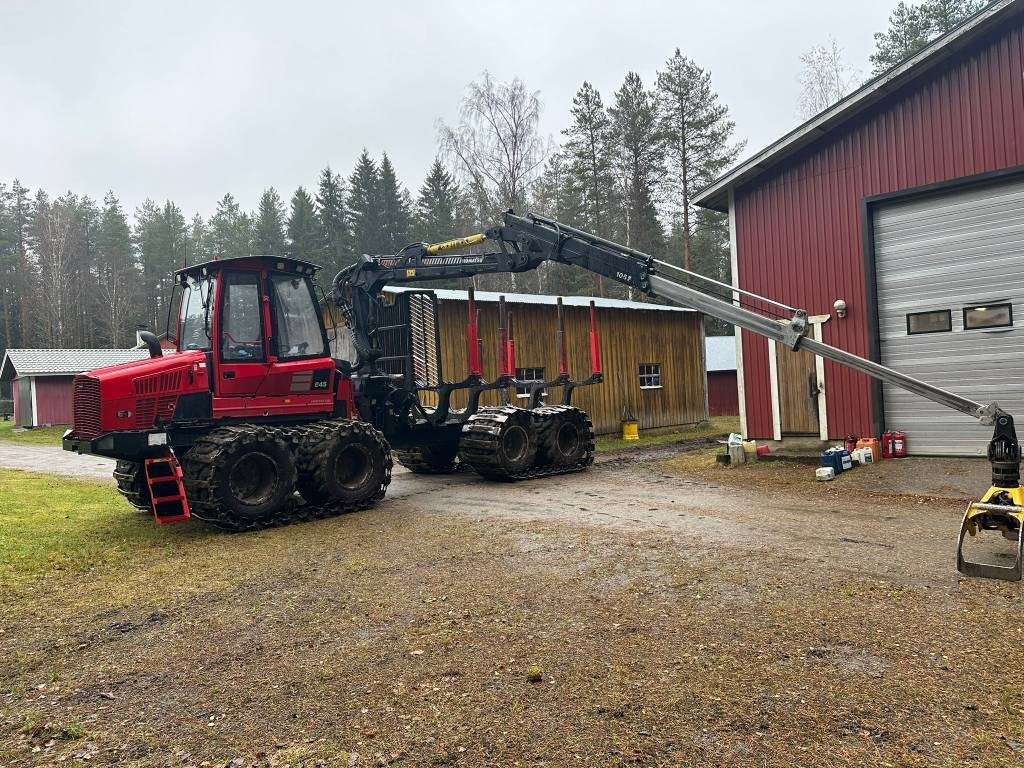 جرار شحن جذوع أشجار الغابات Komatsu 845: صورة 12 جرار شحن جذوع أشجار الغابات Komatsu 845: صورة 12