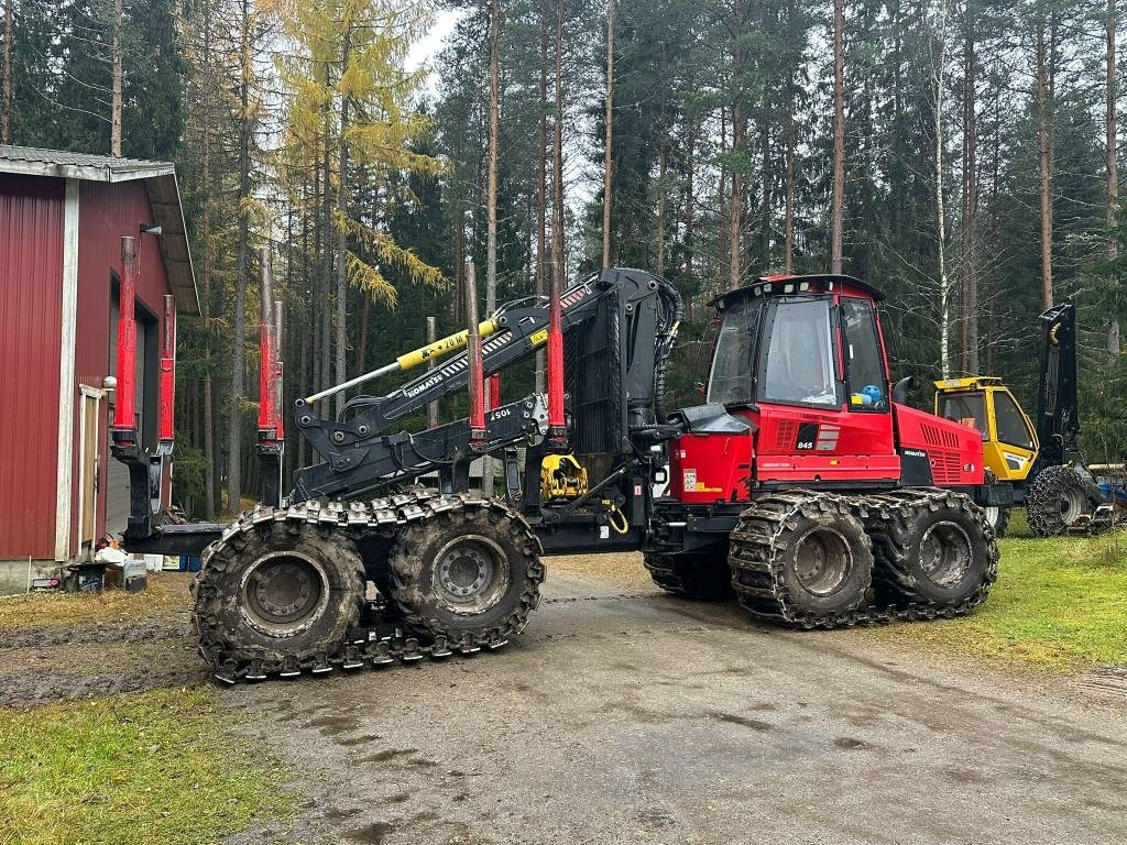 جرار شحن جذوع أشجار الغابات Komatsu 845: صورة 6 جرار شحن جذوع أشجار الغابات Komatsu 845: صورة 6