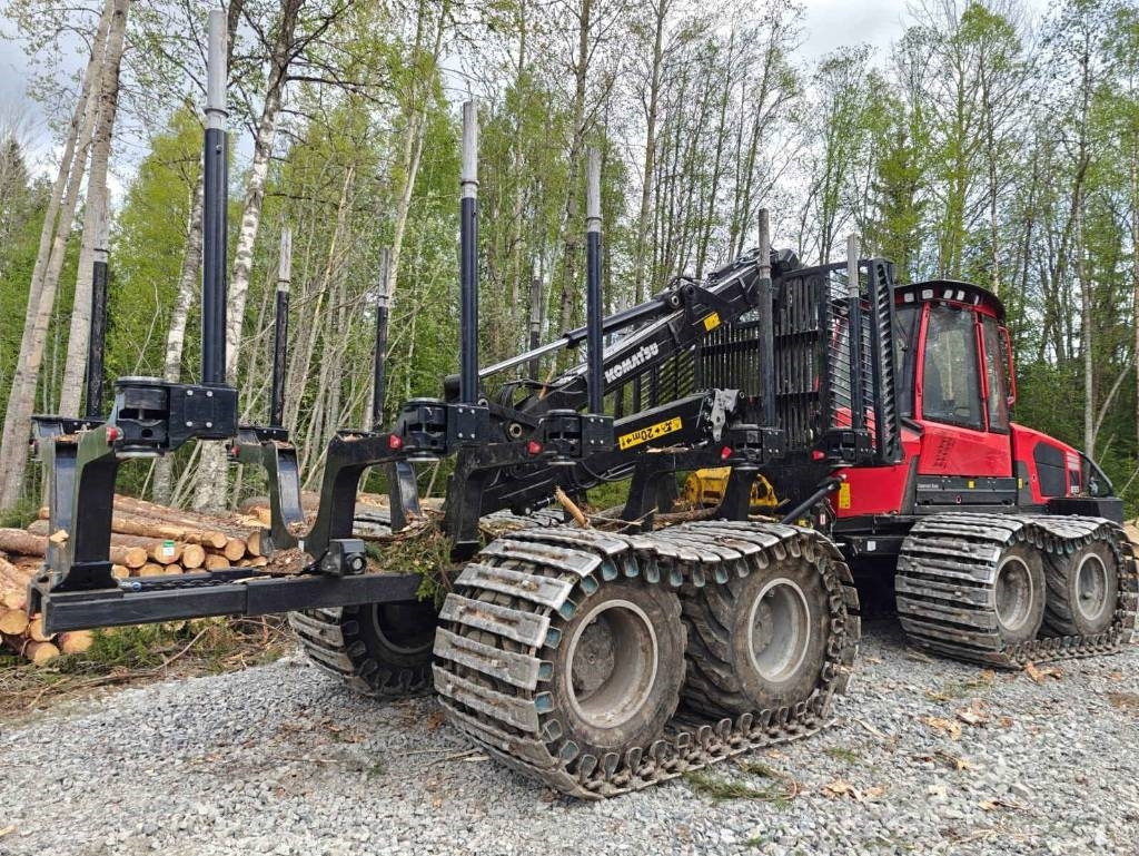 Komatsu 855 - جرار شحن جذوع أشجار الغابات: صورة 5 Komatsu 855 - جرار شحن جذوع أشجار الغابات: صورة 5