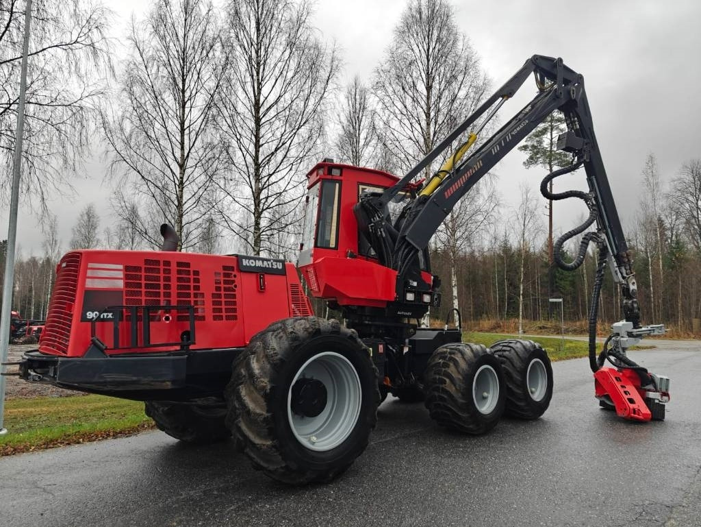 Komatsu 901 TX.1 - آلة حصاد الأشجار: صورة 5 Komatsu 901 TX.1 - آلة حصاد الأشجار: صورة 5