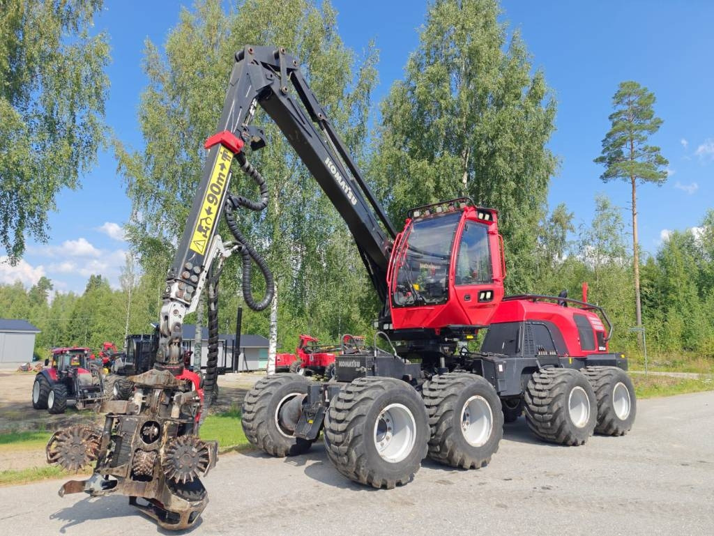 Komatsu 901 XC - آلة حصاد الأشجار: صورة 1 Komatsu 901 XC - آلة حصاد الأشجار: صورة 1