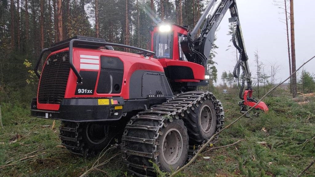 Komatsu 931 XC - آلة حصاد الأشجار: صورة 4 Komatsu 931 XC - آلة حصاد الأشجار: صورة 4