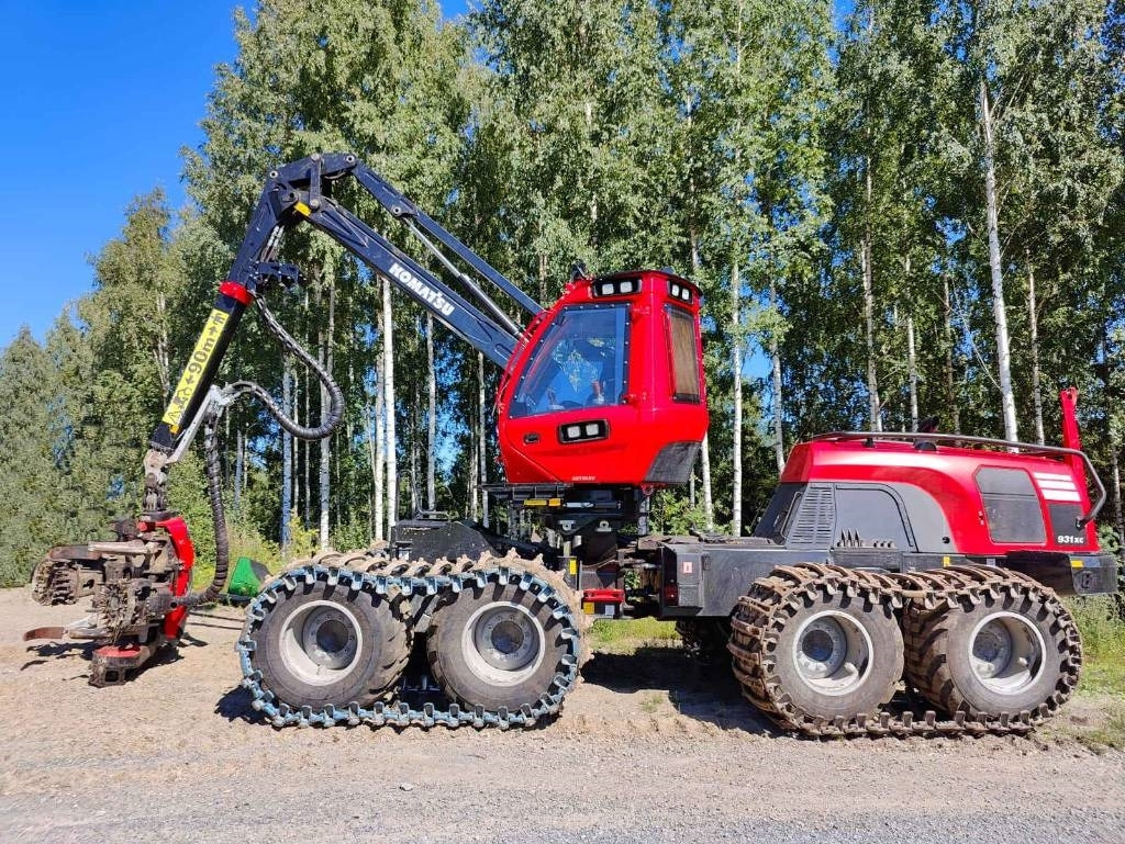 Komatsu 931 XC - آلة حصاد الأشجار: صورة 2 Komatsu 931 XC - آلة حصاد الأشجار: صورة 2