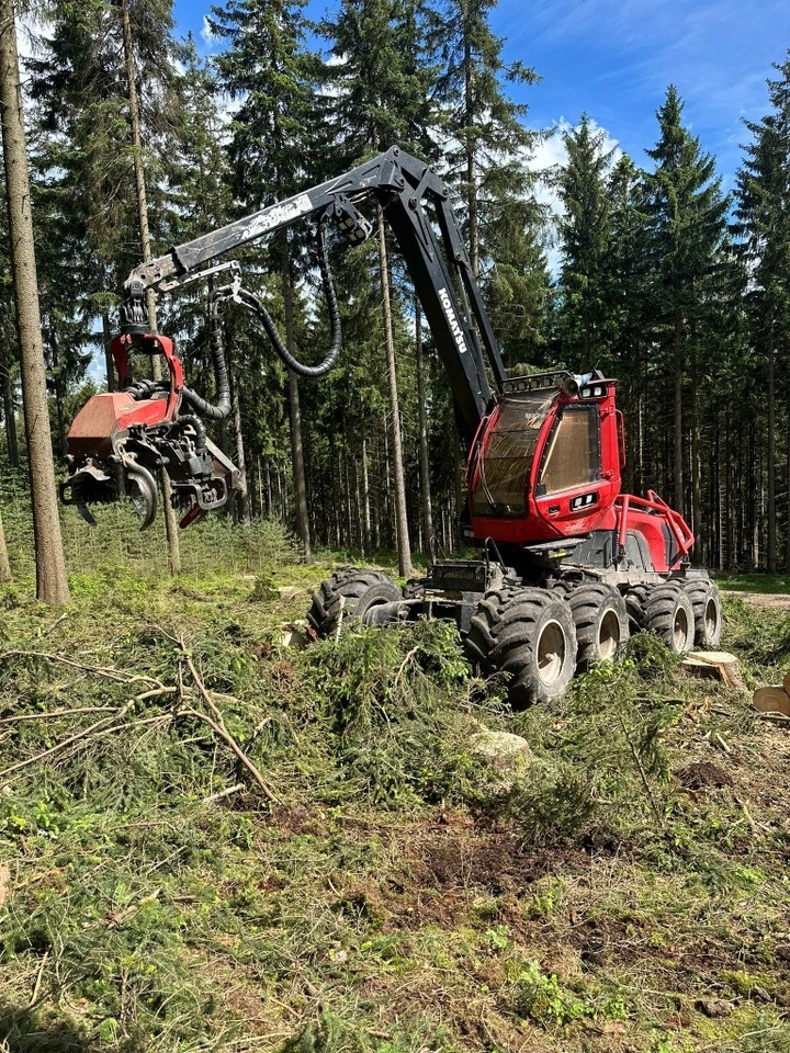 Komatsu 931XC - آلة حصاد الأشجار: صورة 3 Komatsu 931XC - آلة حصاد الأشجار: صورة 3