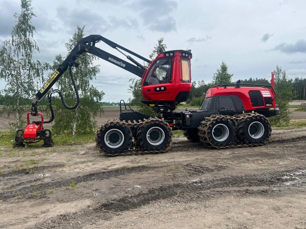 Komatsu 951 XC - آلة حصاد الأشجار: صورة 3 Komatsu 951 XC - آلة حصاد الأشجار: صورة 3