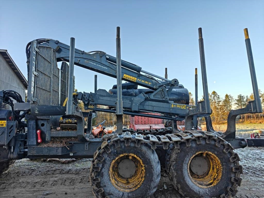 Ponsse Buffalo 8W - جرار شحن جذوع أشجار الغابات: صورة 4 Ponsse Buffalo 8W - جرار شحن جذوع أشجار الغابات: صورة 4