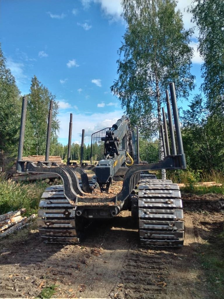 Ponsse Buffalo 8W - جرار شحن جذوع أشجار الغابات: صورة 5 Ponsse Buffalo 8W - جرار شحن جذوع أشجار الغابات: صورة 5