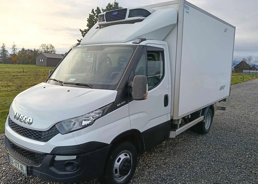 Iveco DAILY 35C15,35C14,35C13,35C12 - شاحنة توصيل مبردة: صورة 2 Iveco DAILY 35C15,35C14,35C13,35C12 - شاحنة توصيل مبردة: صورة 2