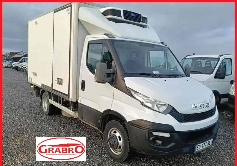 Iveco DAILY 35C15,35C14,35C13,35C12 - شاحنة توصيل مبردة: صورة 1 Iveco DAILY 35C15,35C14,35C13,35C12 - شاحنة توصيل مبردة: صورة 1